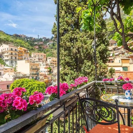 Tao Rama Suite Taormina Exterior photo